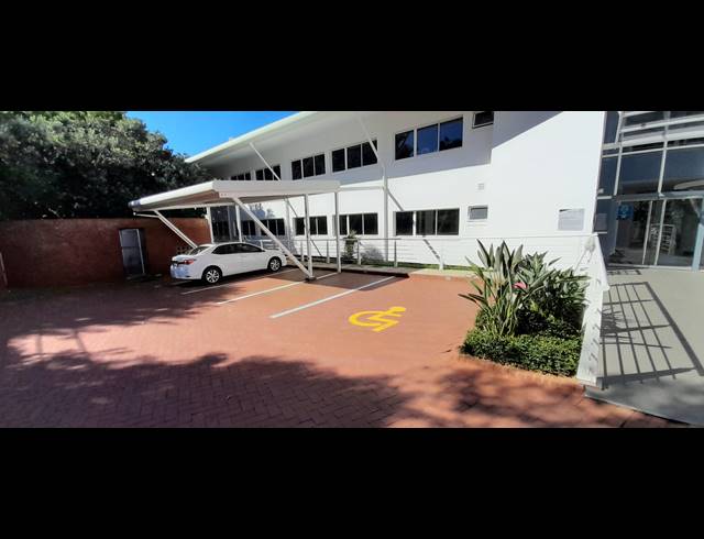 385M² OFFICE TO LET IN LA LUCIA RIDGE